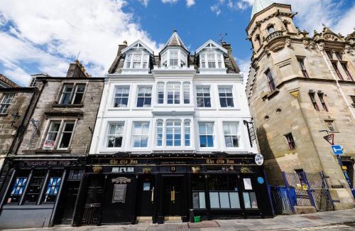 Dunfermline Apartment | Robert the Bruce