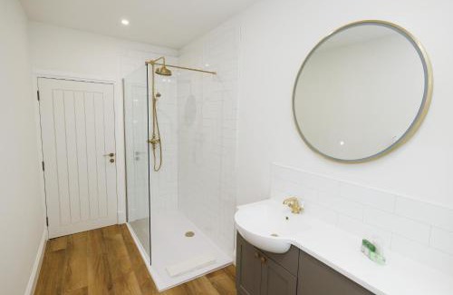 Dunfermline Apartment | Robert the Bruce