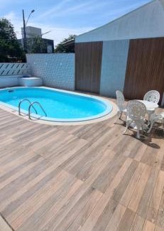 Jurere Internacional House | Roberto