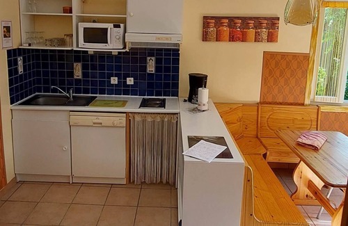Saint-Avit-Senieur Ski Chalet | Robin, Gîte and shared swimming pool