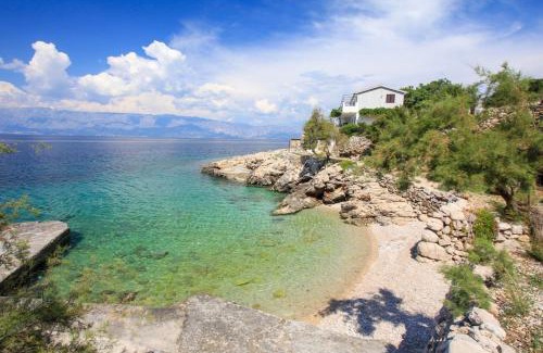 Gdinj House | Robinson Delphinus
