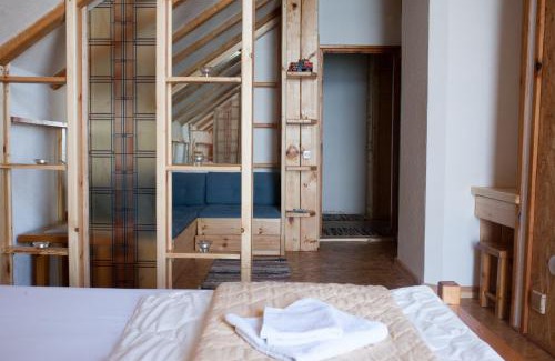 Pestani House | Robinson Sunset Guest House