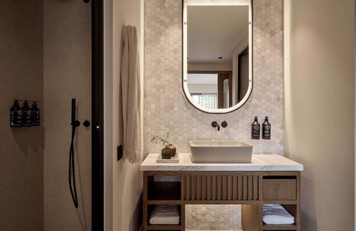 Heraklion Hotel | Rocca A Mare Heraklion - Handwritten Collection