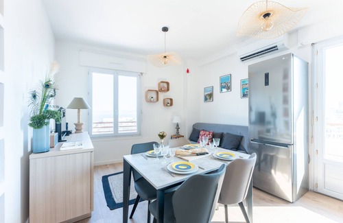 Saint-Lambert Apartment | ROCCA BIANCA - Sur la roche face à la mer et la bonne mère