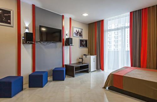 New Boulevard Apartment | Rock Hotel First Line