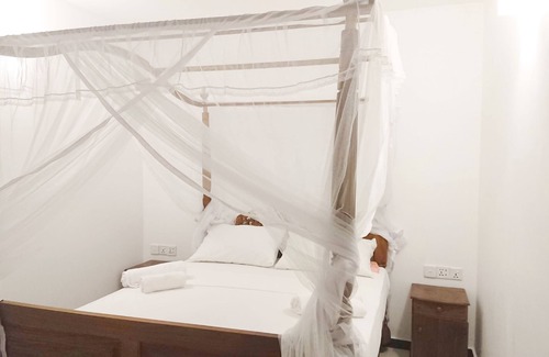 Ahangama House | Rocky Bay - Private Room