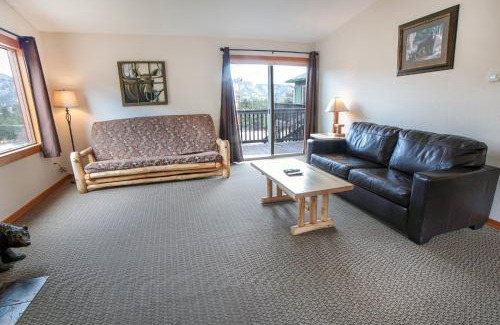 Estes Park House | Rocky Mountain Retreat 1B by Rocky Mountain Resorts
