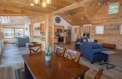 Hamilton House | Rocky Point #1, Lake Moraine Home #1 Near Colgate University