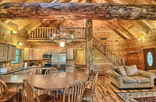 Laurelville Cabin | Rocky View Lodge - Private Lodge in Hocking Hills