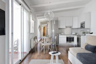 Malasana Apartment | Roisa Centro