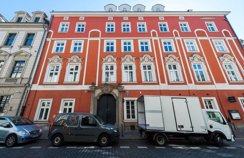 Stare Miasto Apartment | Roma Apartment - LoftAffair