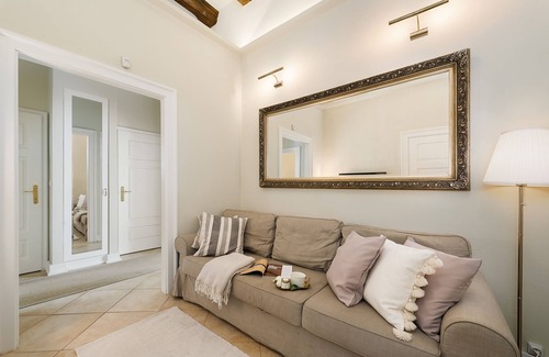 Stare Miasto Apartment | Roma Apartment - LoftAffair