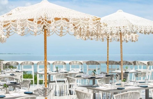 Providenciales Hotel | Romantic Terrace Villa with Ocean Horizons & Coastal Charm