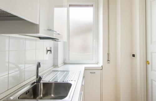 Trastevere Apartment | ROMAC Gianicolo 3bedroom Trastevere with balcony