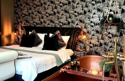 Alkmaar Apartment | Romantic and charming 1-Bed Apartment in Alkmaar