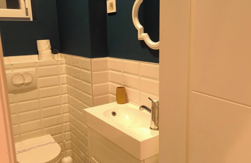 Novi Sad Apartment | Romantic Apartment 10 min from the center and 5 from the Danube river