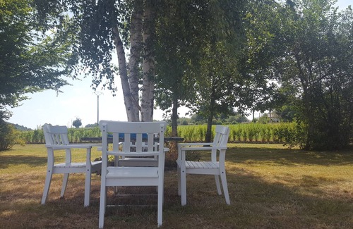 Donzy-le-National House | Romantic family holiday home Gentilhomme near Cluny, Taize and Macon!
