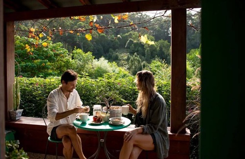 Billinudgel Cabin | Romantic Farmstay Cabin 10 Mins to Brunswick