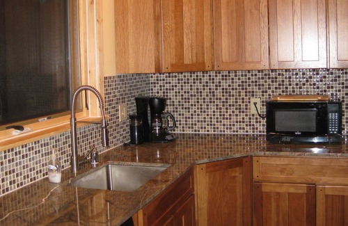 Taos House | Romantic Getaway close to Sipapu and Ft Burgwin. Within Carson Nat'l Forest