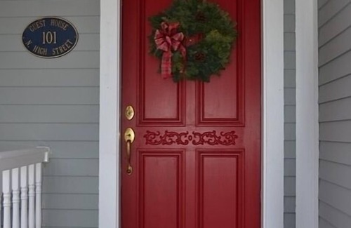 Historic District Cottage | Romantic Guest Cottage in the Breckenridge Historic District
