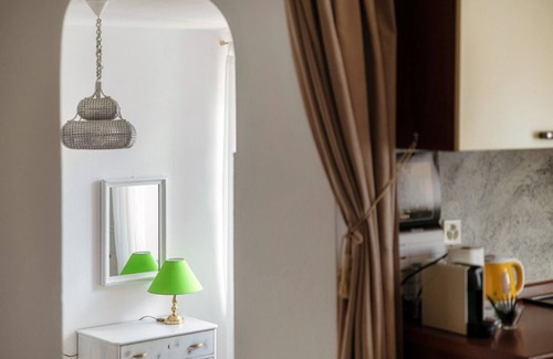 Gandria Apartment | Romantic lakefront apartment in the heart of Gandria (THE LAKE HOUSE)