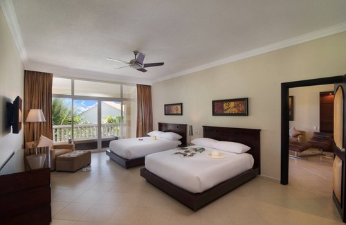 Los Brazos Resort | Romantic presidential villa w/