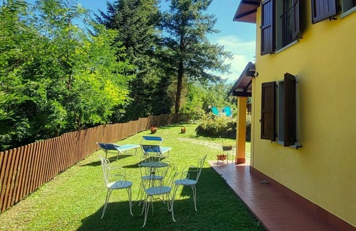 Piazza al Serchio Villa | Romantic Riverside Property, small private pool. WIFI . Walk to facilities
