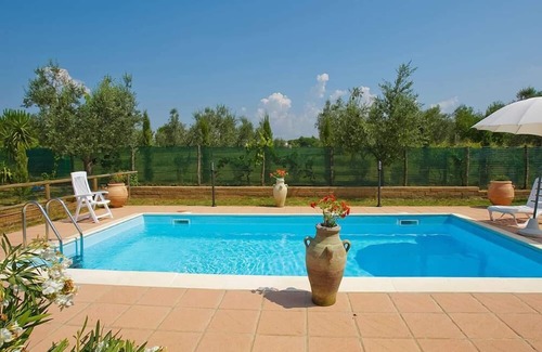 Casale Marittimo Villa | Romantic Villa with Private Pool