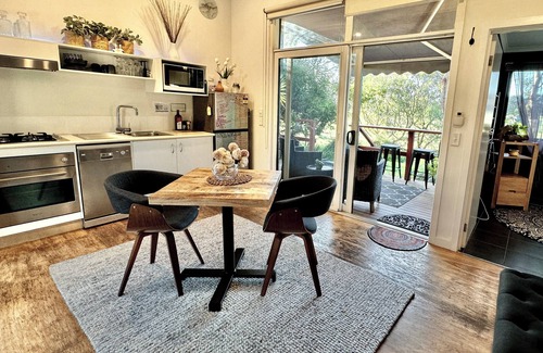 Cowes Villa | Romantic villa with dedicated spa room the ultimate Couples Retreat
