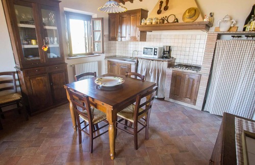 Guardistallo Cottage | Romantic, well-equipped house to relax!