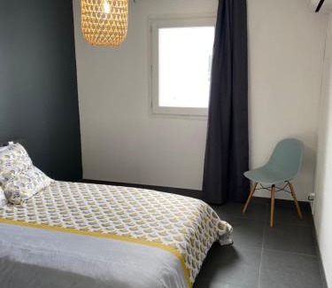 Sainte-Clotilde Apartment | ROMARINE