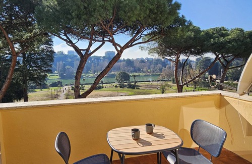 EUR Apartment | Rome Eur overlooking terrace Modigliani