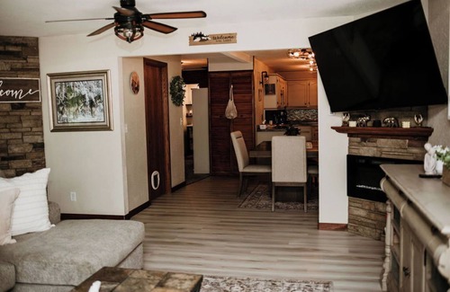 Motley Cabin | Rooftop cabin on amazing Crookneck Lake! "The Crookneck Lookout"