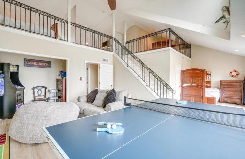 Spindrift Banks House | Rooftop Deck and Hot Tub Outer Banks Family Getaway