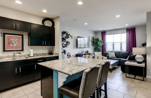 Southside House | Rooftop Deck w/ AC! Near NAU and Downtown