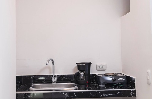 Cali Apartment | Room by the village coliseum H103