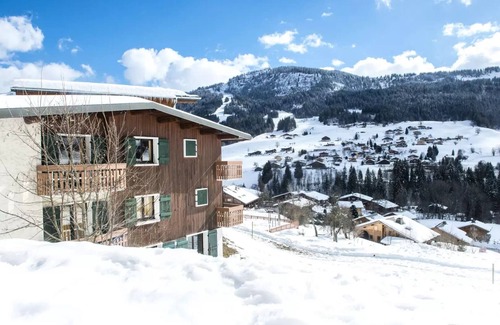 Praz-sur-Arly Apartment | Room for 4 persons PMR