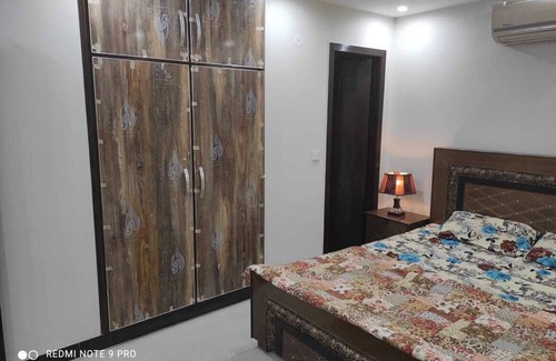 Bahria Town House | "room in Apartment - Diamount 1 Bedroom Full Furnished Apartment"