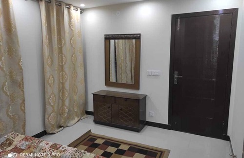 Bahria Town House | "room in Apartment - Diamount 1 Bedroom Full Furnished Apartment"