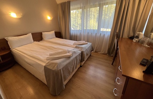Borovets Bed & Breakfast | Room in B&B - Hotel Moura Double Room N5167