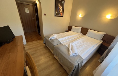 Borovets Bed & Breakfast | Room in B&B - Hotel Moura Double Room N5167