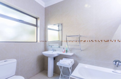 Ballito Hotel | Room in Guest Room - Ezulwini Guest House - Standard Double Room With Balcony & Pool View, 2 Guests