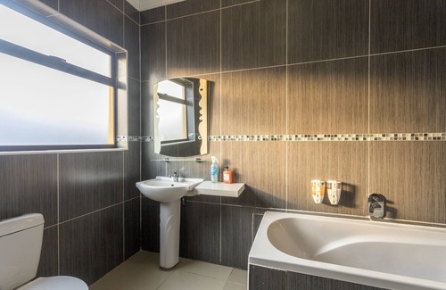 Ballito House | Room in Guest Room - Ezulwini Guest House - Queen Room With Balcony for 2 Guests in Ballito