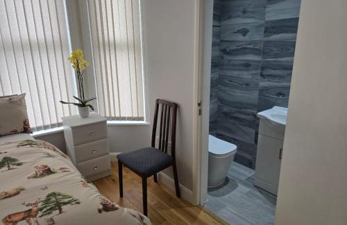 St Leonards-On-Sea House | Room in Saint Leonards-on-Sea, Hastings UK