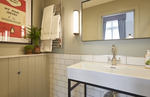 Belgravia Hotel | Room Mate Lime Tree