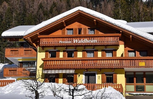 Valle Aurina Apartment | Room 'Pension Waldheim 8' with Mountain View, Shared Garden and Wi-Fi