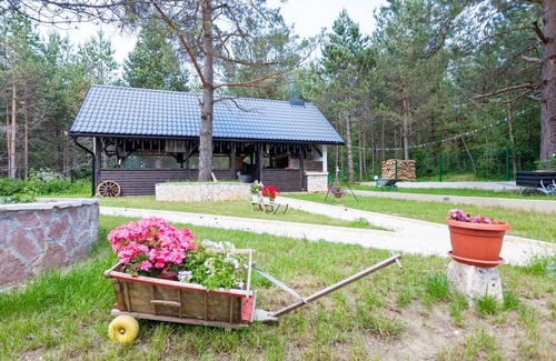 Rudanovac Apartment | Rooms Željko, (16410), Rudanovac, hr