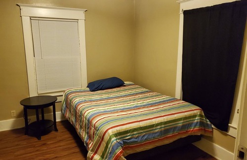 Pratt House | Rooms for rent! Traveling worker lodging!