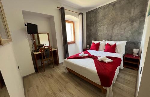 City Center House | Rooms Valentino