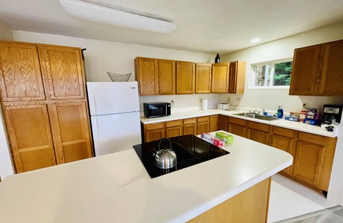 Ketchikan Apartment | Rooms With A View